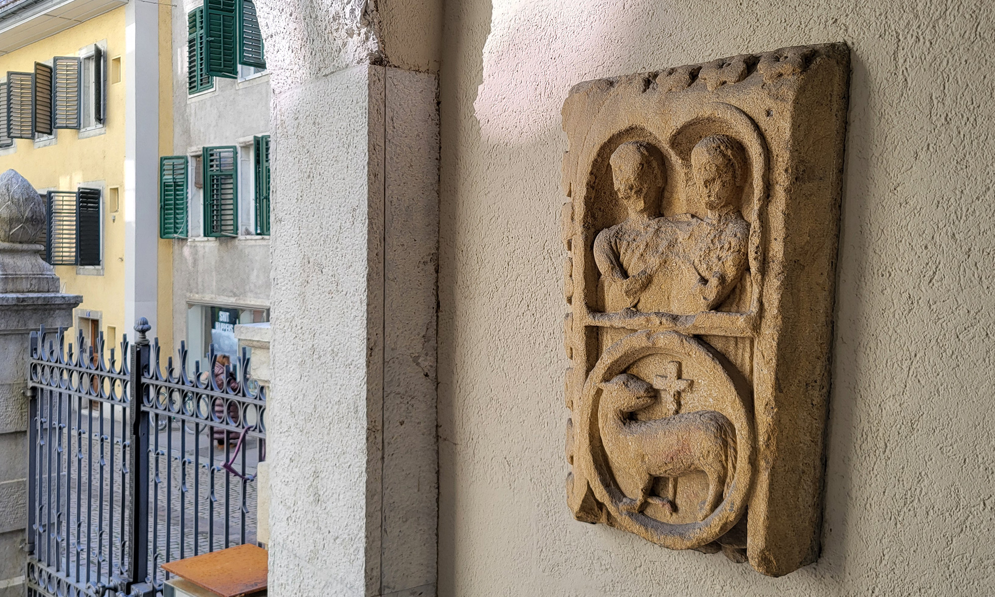 Romanisches Relief, das Dank der Intervention Gelehrter des 18. Jahrhundert erhalten blieb. Foto: Steinmuseum Solothurn